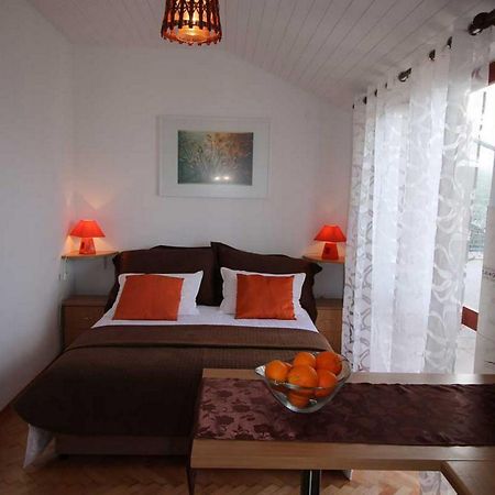 Villa Renipol Adults Only Sutivan Kamer foto