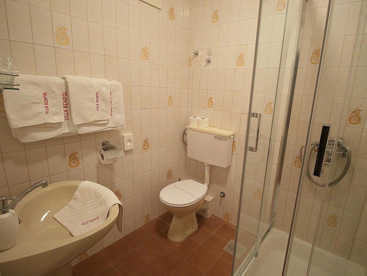 Villa Renipol Adults Only Sutivan Buitenkant foto