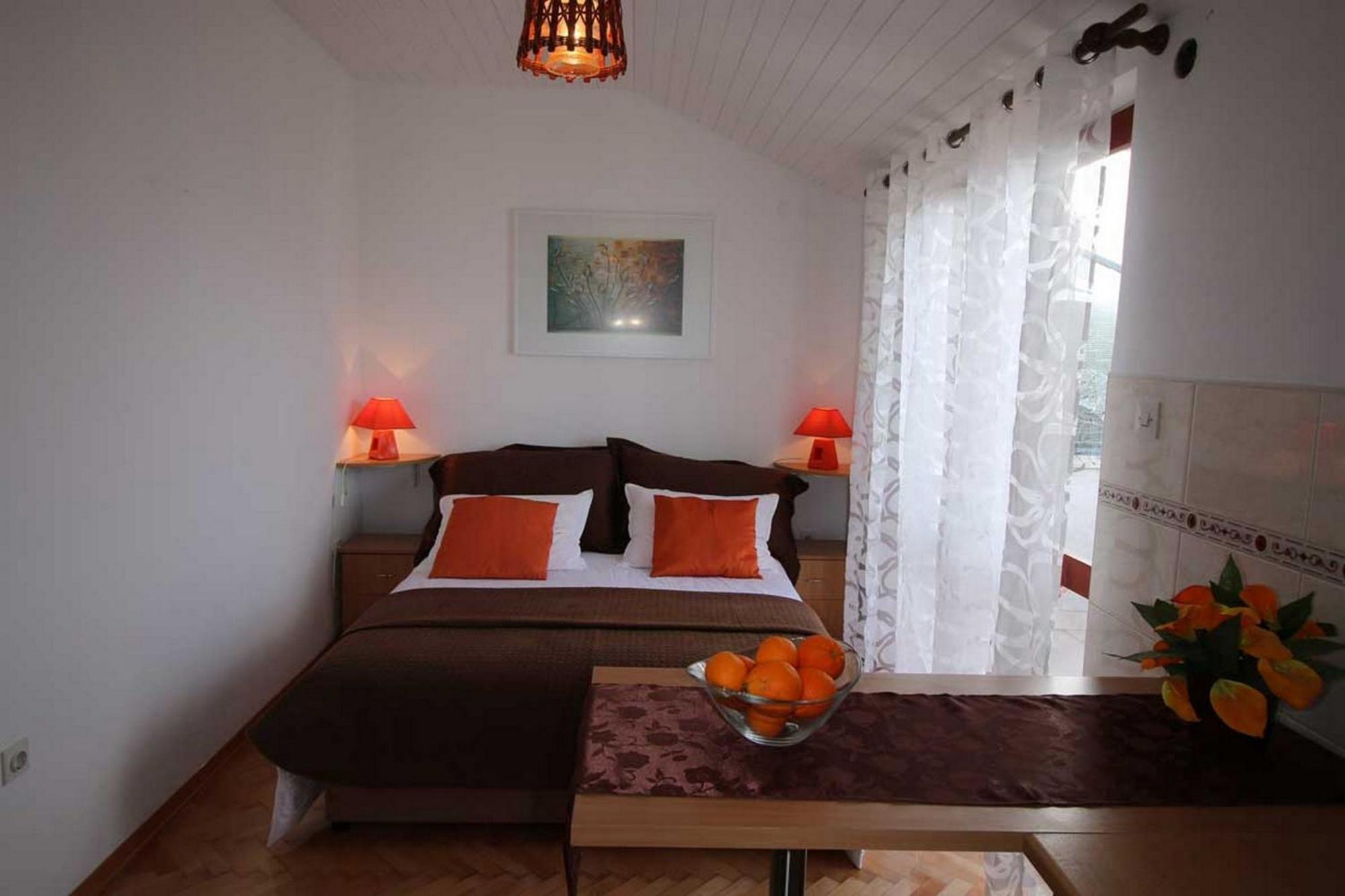 Villa Renipol Adults Only Sutivan Kamer foto